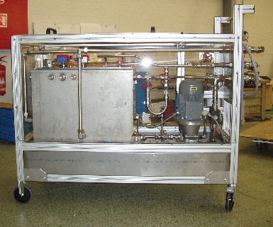 Jednoúčelový stroj je určen pro testování dílů systému Common Rail. Jedná se o zařízení umožňující dodá-vat testovací kapalinu (naftu) o definovaném tlaku a teplotě. Tato kapalina je přivedena k testovanému systému (čerpadlu).